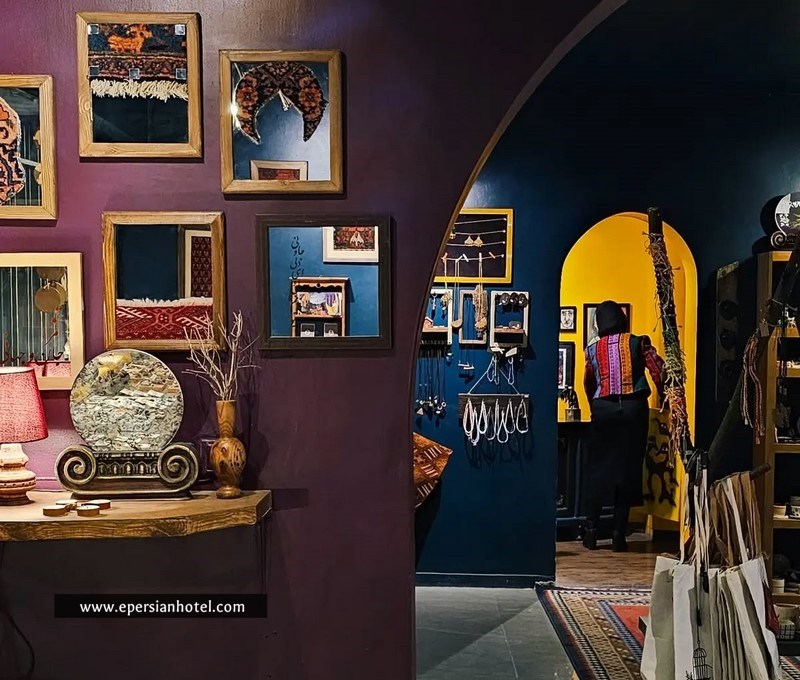 گالری هنری درخت مشهد